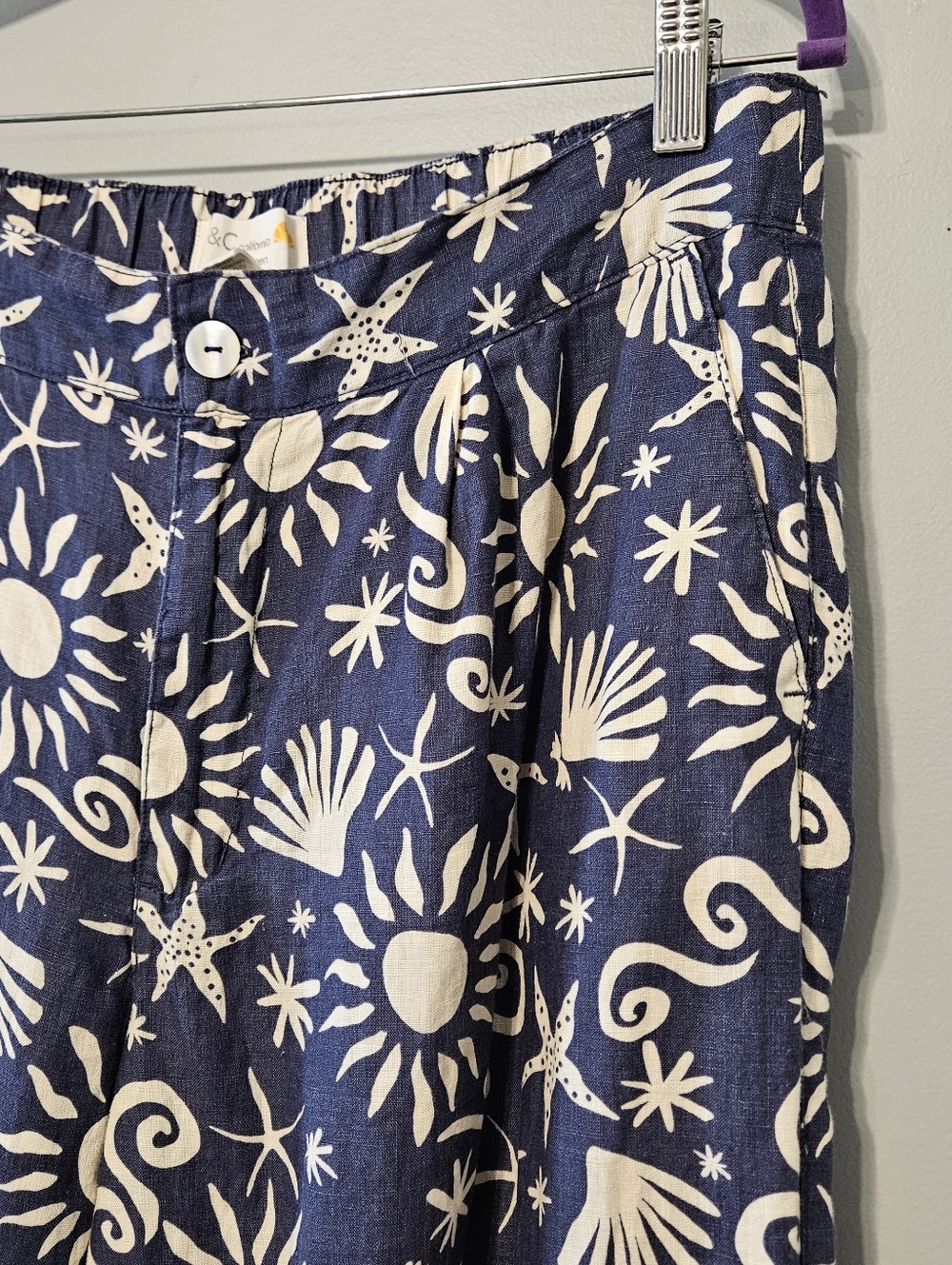 C&C California Navy and White Linen Print Pants - Picture 2 of 4